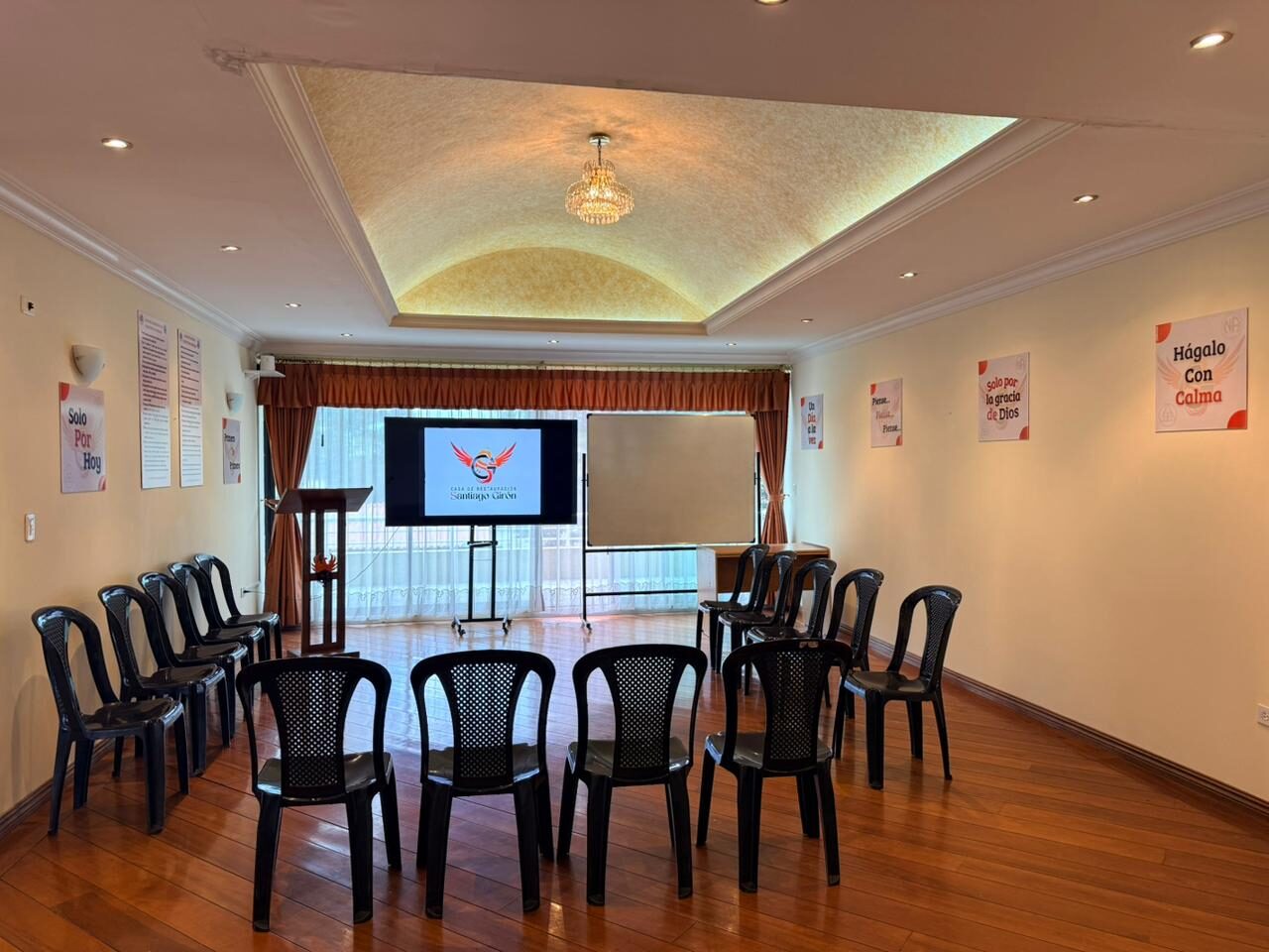 Sala de terapia de Casa Santiago Girón